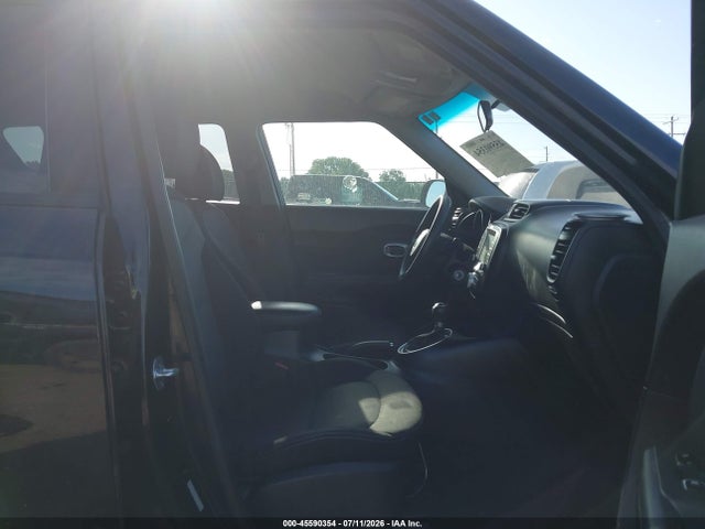 KIA SOUL + 2018 KNDJP3A57J7505506 Image 5