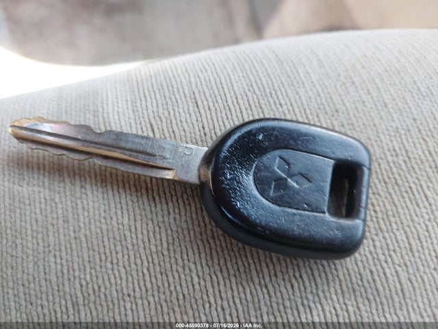 45590378 :رقم المزاد ، 4A3AA46G51E058846 vin ، 2001 Mitsubishi Galant Es مزاد بيع