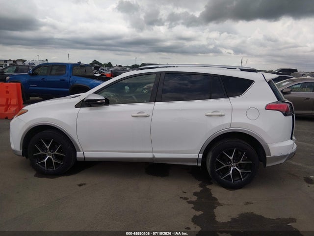 2016 Toyota Rav4 Se მანქანა იყიდება აუქციონზე, vin: JTMJFREV0GD180076, აუქციონის ნომერი: 45590406