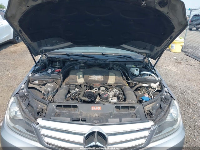 Продаж на аукціоні авто 2012 Mercedes-benz C 300 Sport 4matic, vin: WDDGF8BB8CR208000, номер лоту: 45590452