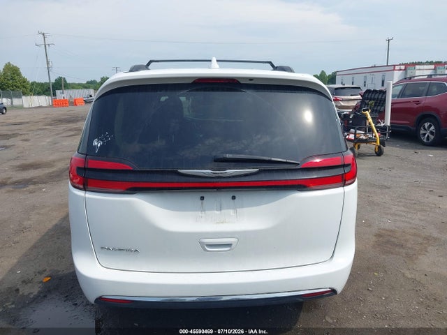 Aukcja sprzedaży 2022 Chrysler Pacifica Touring L, vin: 2C4RC1BG2NR168296, numer aukcji: 45590469