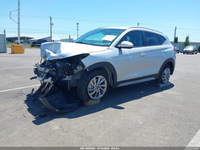 Hyundai Tucson Se Plus 2017 KM8J3CA43HU474152 Image 2