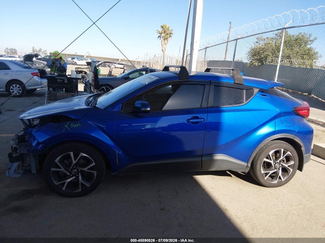 Toyota C-HR XLE 2018 NMTKHMBX9JR021297 Image 15