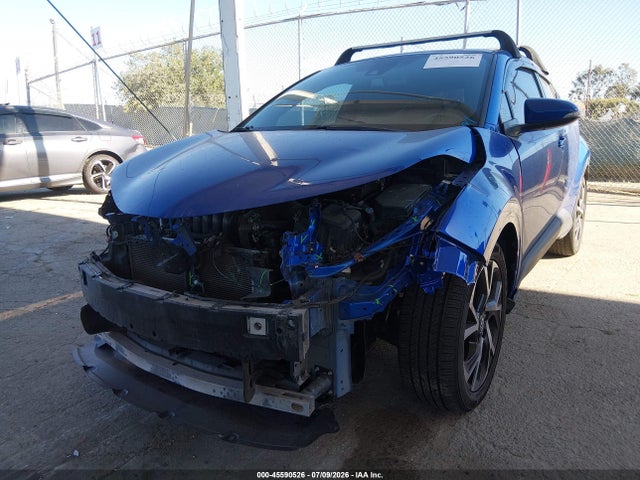 Toyota C-HR XLE 2018 NMTKHMBX9JR021297 Image 6