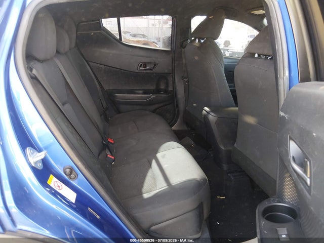 Toyota C-HR XLE 2018 NMTKHMBX9JR021297 Image 8