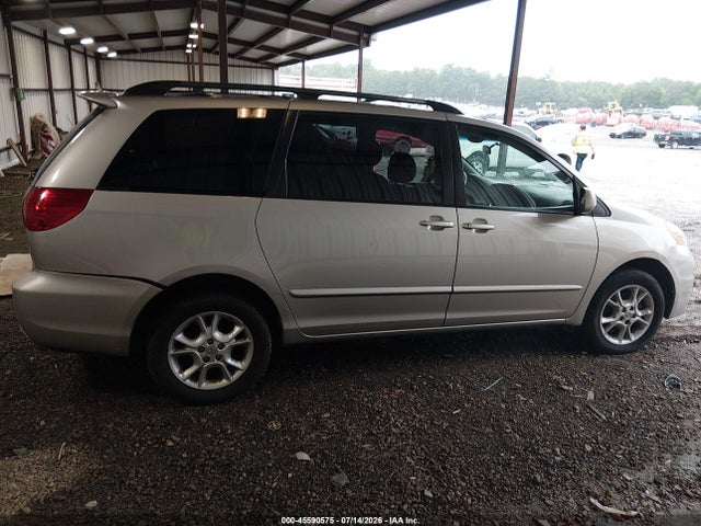 2006 Toyota Sienna Xle მანქანა იყიდება აუქციონზე, vin: 5TDBA22CX6S063475, აუქციონის ნომერი: 45590575