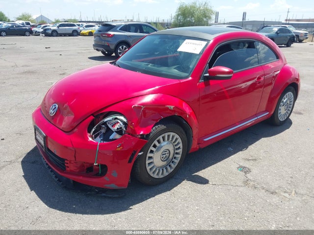 Volkswagen Beetle 2.5l 2014 3VWJP7AT9EM612992 Image 2