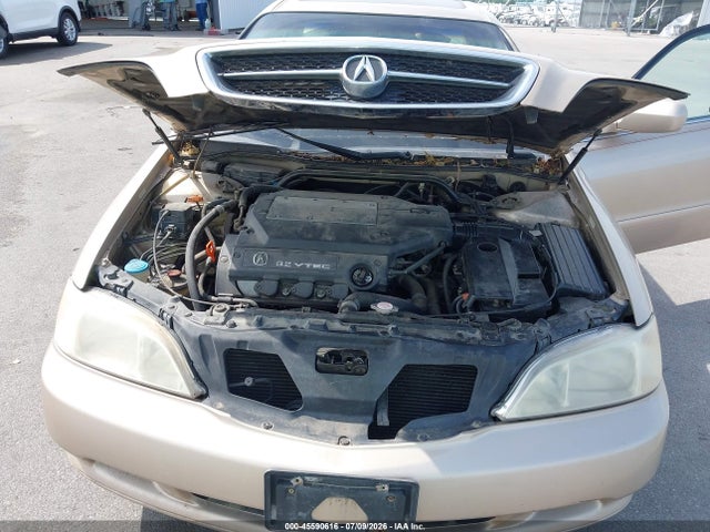 45590616 :رقم المزاد ، 19UUA56621A011764 vin ، 2001 Acura Tl 3.2 مزاد بيع