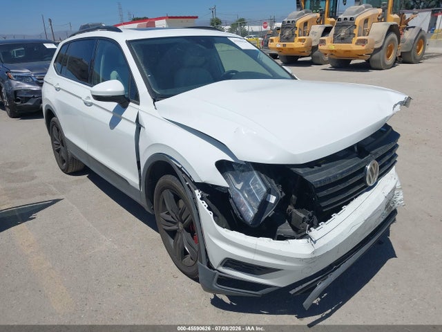 Volkswagen Tiguan 2.0t Se/2.0t Se R-line Black/2.0t Sel 2020 3VV3B7AX8LM003579 головне зображення