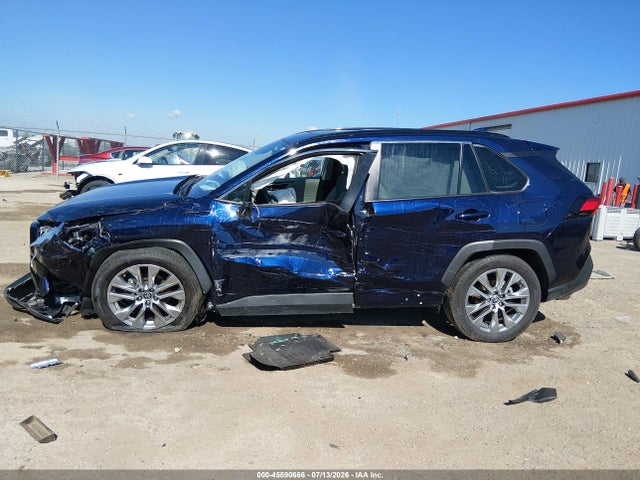 2T3A1RFVXSW549468 Toyota Rav4 Xle Premium