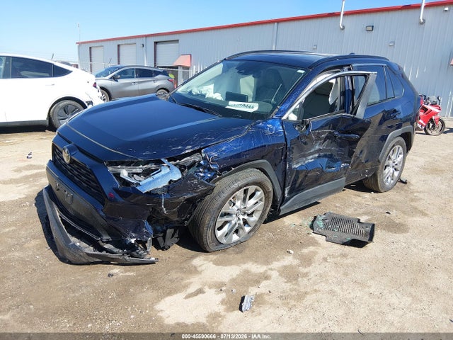 2T3A1RFVXSW549468 Toyota Rav4 Xle Premium