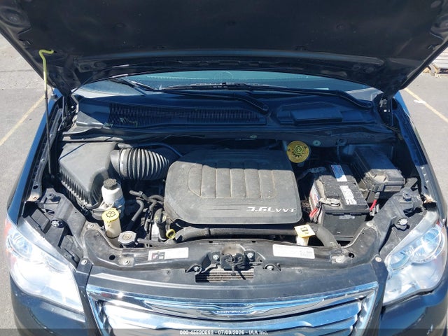 45590668 :رقم المزاد ، 2C4RC1BG6ER342421 vin ، 2014 Chrysler Town & Country Touring مزاد بيع