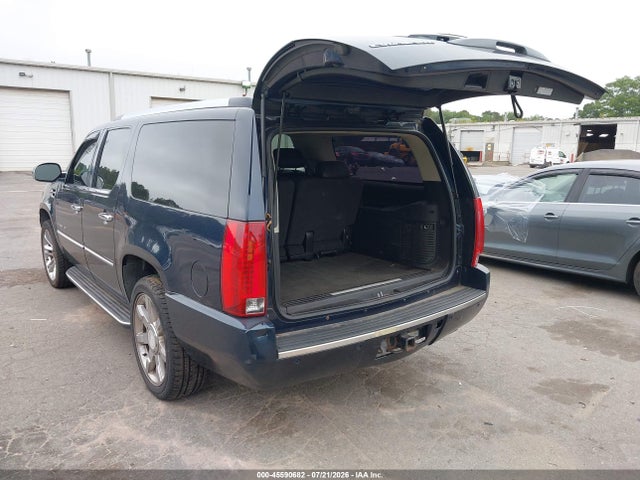 2007 Cadillac Escalade Esv Standard მანქანა იყიდება აუქციონზე, vin: 1GYFK668X7R269336, აუქციონის ნომერი: 45590682