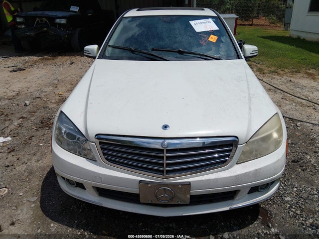 45590690 :رقم المزاد ، WDDGF8BB8AR126152 vin ، 2010 Mercedes-benz C 300 Luxury 4matic/sport 4matic مزاد بيع