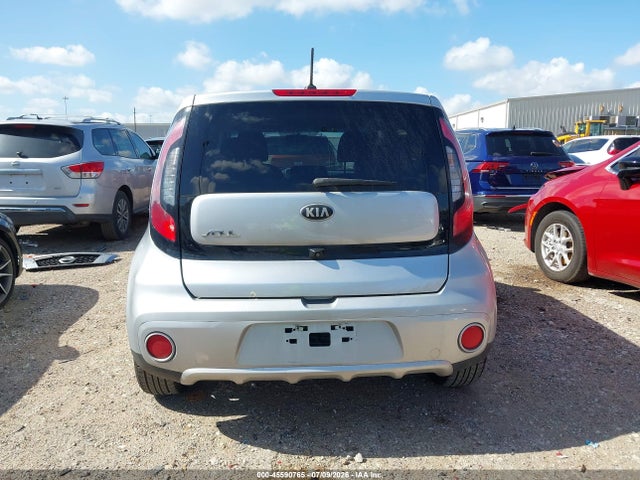 45590765 :رقم المزاد ، KNDJP3A53J7519726 vin ، 2018 Kia Soul + مزاد بيع