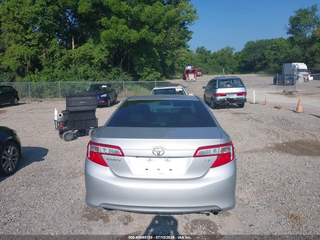 2014 Toyota Camry Le მანქანა იყიდება აუქციონზე, vin: 4T1BF1FK5EU361032, აუქციონის ნომერი: 45590788