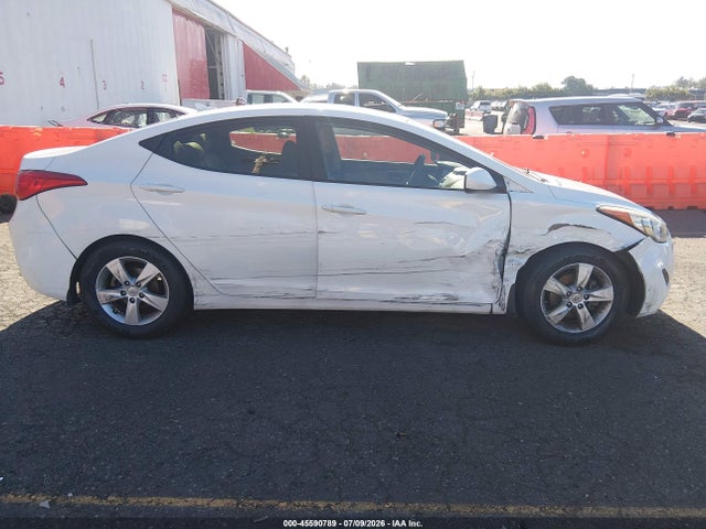 2013 Hyundai Elantra Gls მანქანა იყიდება აუქციონზე, vin: 5NPDH4AE2DH369351, აუქციონის ნომერი: 45590789