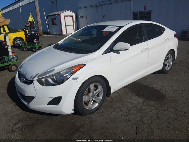 2013 Hyundai Elantra Gls მანქანა იყიდება აუქციონზე, vin: 5NPDH4AE2DH369351, აუქციონის ნომერი: 45590789