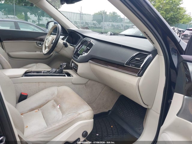 YV4A22PK3G1093938 Volvo Xc90 T6 Momentum