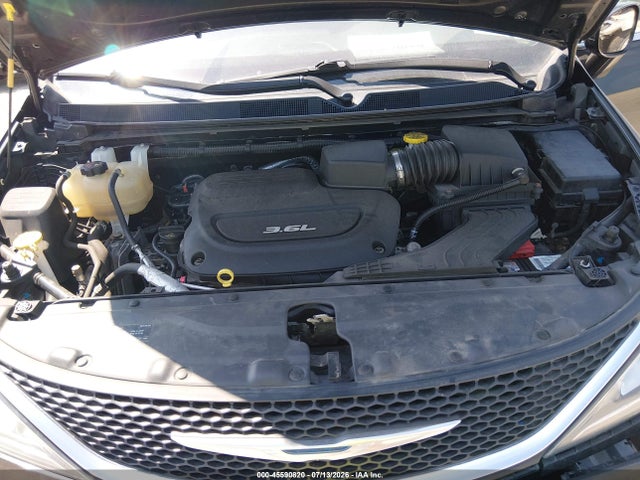Aukcja sprzedaży 2018 Chrysler Pacifica Touring L, vin: 2C4RC1BG4JR124309, numer aukcji: 45590820