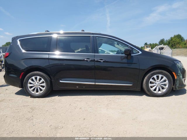 Aukcja sprzedaży 2018 Chrysler Pacifica Touring L, vin: 2C4RC1BG4JR124309, numer aukcji: 45590820