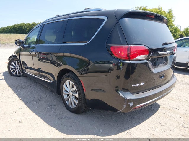 Aukcja sprzedaży 2018 Chrysler Pacifica Touring L, vin: 2C4RC1BG4JR124309, numer aukcji: 45590820
