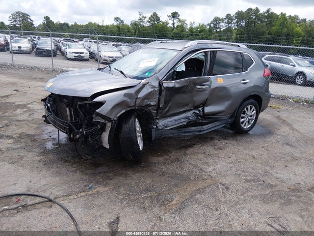Nissan ROGUE SV 2017 KNMAT2MV6HP618715 Image 2