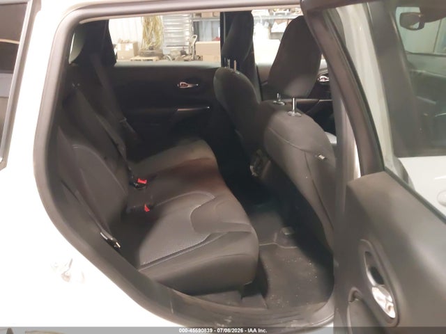 1C4PJMCB5MD242748 Jeep Cherokee Latitude 4x4