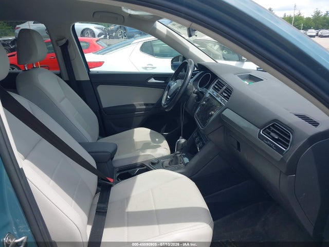 2019 Volkswagen Tiguan 2.0t Se/2.0t Sel/2.0t Sel R-line/2.0t Sel R-line Black მანქანა იყიდება აუქციონზე, vin: 3VV2B7AX1KM185233, აუქციონის ნომერი: 45590905