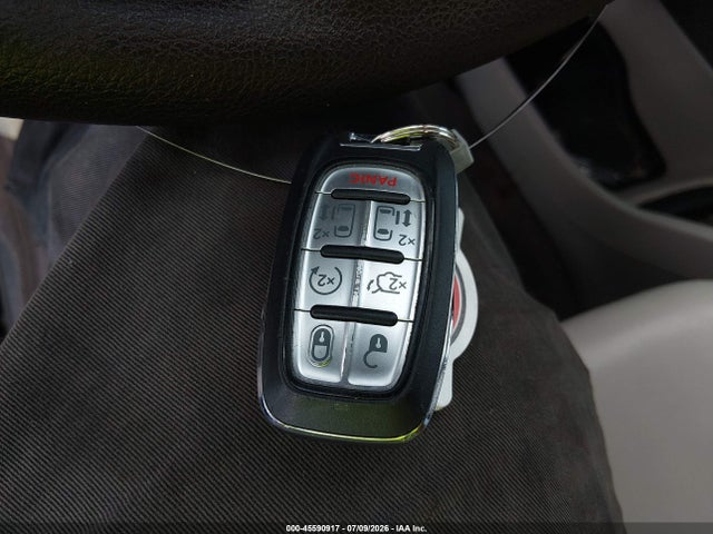 Продажа на аукционе авто 2021 Chrysler Voyager Lxi, vin: 2C4RC1DG3MR505828, номер лота: 45590917