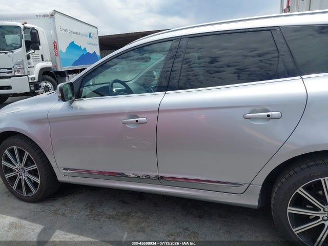 Volvo Xc60 T6 Drive-e Platinum 2016 YV449MDM0G2778872 Image 14
