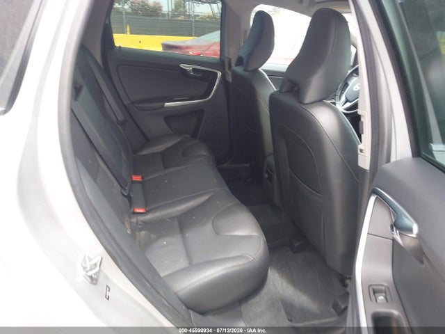 Volvo Xc60 T6 Drive-e Platinum 2016 YV449MDM0G2778872 Image 8