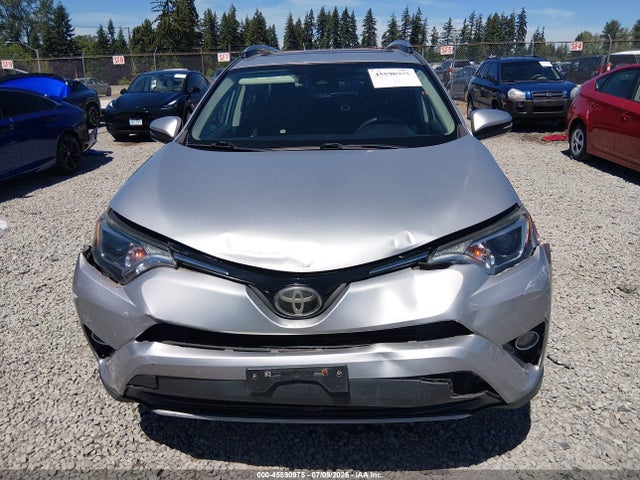 Toyota Rav4 Xle 2017 2T3RFREVXHW574255 Image 12