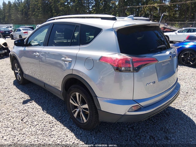 Toyota Rav4 Xle 2017 2T3RFREVXHW574255 Image 3