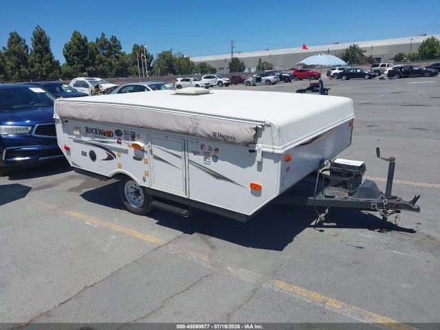 Rockwood Freedom 2014 4X4CFM413ED291190 головне зображення