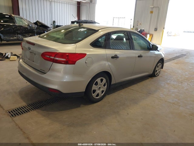 Продаж на аукціоні авто 2015 Ford Focus S, vin: 1FADP3E21FL201248, номер лоту: 45591026