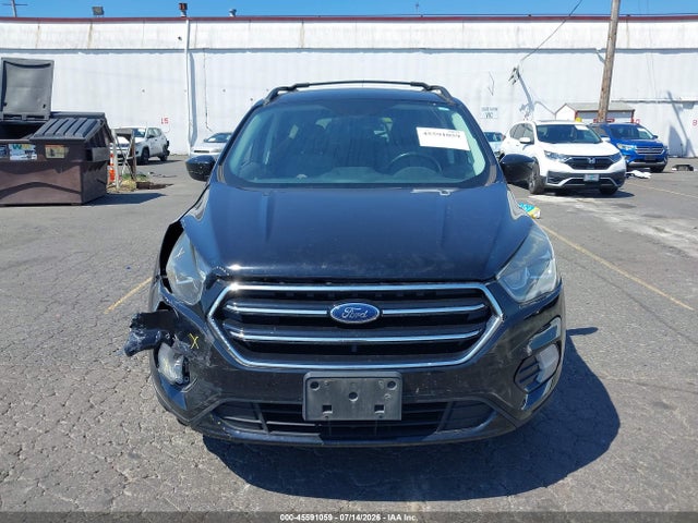 1FMCU9GD9HUD42884 Ford ESCAPE SE