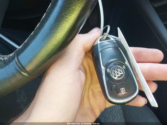 45591129 :رقم المزاد ، W04GL6SX9J1127984 vin ، 2018 Buick Regal Sportback Preferred مزاد بيع