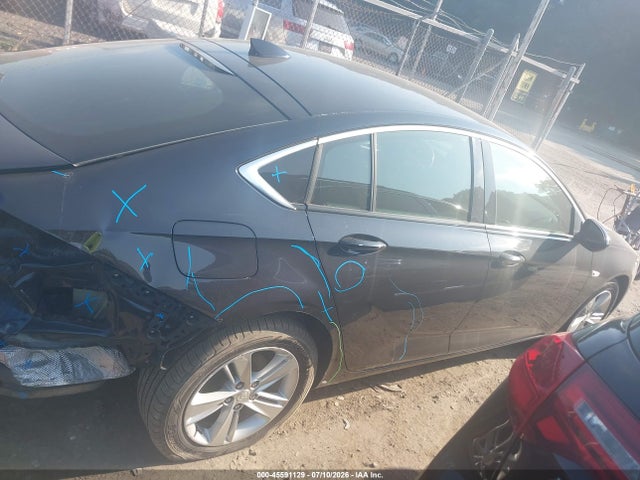 45591129 :رقم المزاد ، W04GL6SX9J1127984 vin ، 2018 Buick Regal Sportback Preferred مزاد بيع