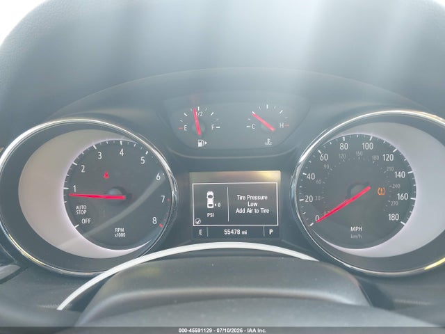 45591129 :رقم المزاد ، W04GL6SX9J1127984 vin ، 2018 Buick Regal Sportback Preferred مزاد بيع