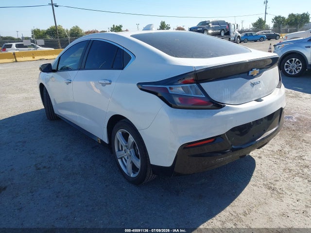 Chevrolet VOLT LT 2018 1G1RC6S5XJU153062 Image 3