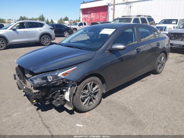 KIA Forte Lxs 2023 3KPF24AD2PE578115 Image 2