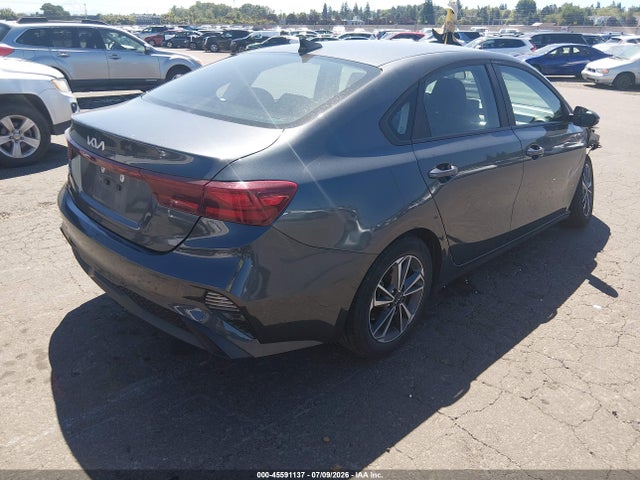 3KPF24AD2PE578115 KIA Forte Lxs