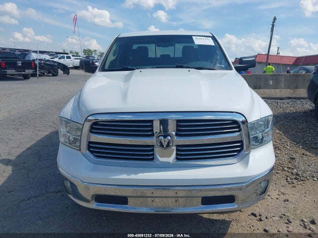 Продажа на аукционе авто 2018 Ram 1500 Big Horn  4x4 6'4 Box, vin: 1C6RR7TM8JS273205, номер лота: 45591232