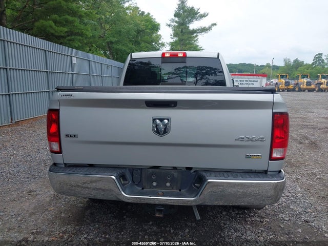 45591260 :رقم المزاد ، 1C6RR7GG7JS120450 vin ، 2018 Ram 1500 Slt  4x4 6'4 Box مزاد بيع