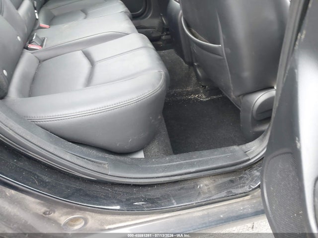 45591281 :رقم المزاد ، 3MZBN1V32JM261581 vin ، 2018 Mazda Mazda3 Touring مزاد بيع