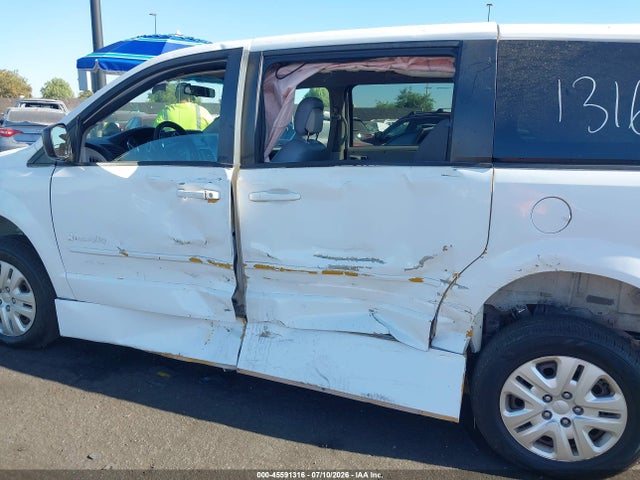 2C4RDGBG7HR784211 Dodge Grand Caravan Se/se Plus
