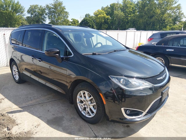 Aukcja sprzedaży 2017 Chrysler Pacifica Touring Plus, vin: 2C4RC1BG3HR771827, numer aukcji: 45591376