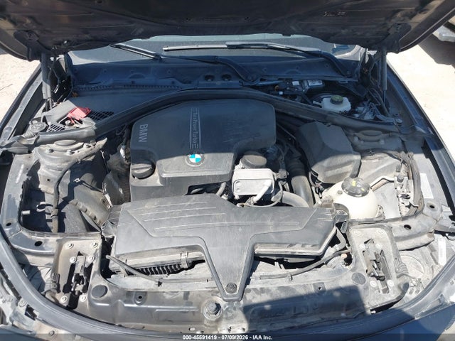BMW 320i 2015 WBA3B1C52FK139884 Image 10