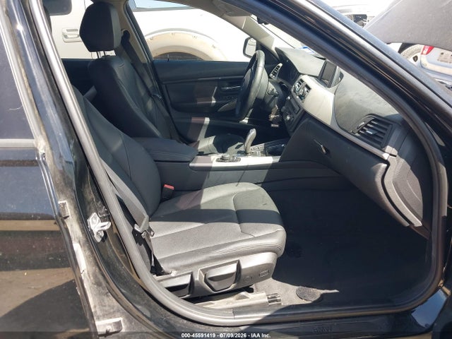 BMW 320i 2015 WBA3B1C52FK139884 Image 5